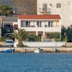 Apartments by the sea Rogoznica - 7558