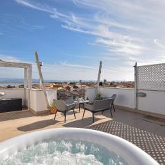 Cozy Apartment In Santantioco With House Sea View