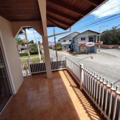 Casa aconchegante a 4km-5min da Guarda do Embaú