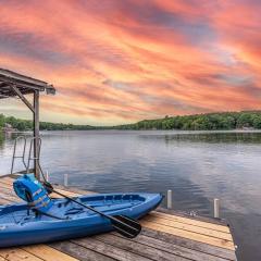 Lake Gaston Duo Kayaks and Dock Duplex 4000+ sq ft