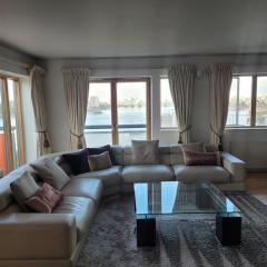 Stunning 3 Double Bedroom Apt in Greenwich near O2