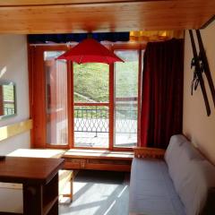 Duplex cosy 5 pers. avec balcon Sud, proche pistes et commodités - Arc 1800 - FR-1-411-238