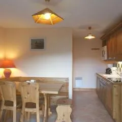 Appartement cosy 3 pièces pour 4 personnes à Méribel Village, proche des pistes et commerces - FR-1-411-256