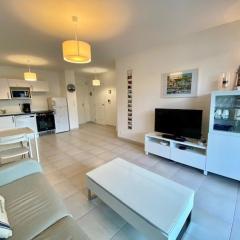 Quiberon : Superbe T3 63m² avec Balcon, Parking, et WIFI – Proche Thalasso, Animaux Acceptés ! - FR-1-478-206