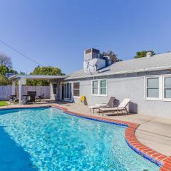 4 bedroom house with a pool