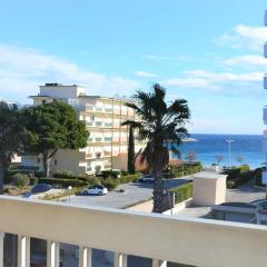 Studio rénové proche plage avec parking privatif - FR-1-251-303