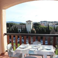 Studio-cabine lumineux avec terrasse, parking, proche plage - FR-1-100-119