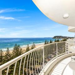 Burleigh Surf - Hosted by Burleigh Letting