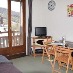 Appartement cosy à Risoul 1850 - 4 couchages, proche remontées mécaniques et commerces - FR-1-330-220