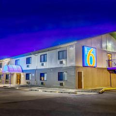 Motel 6-Duluth, MN