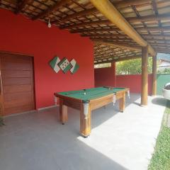 Casa Praia. Linda varanda para um cochilo na rede