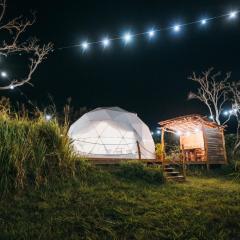 Keola Retreat Luxury Camping Hawaii Glamping Dome with Outdoor Bathtub