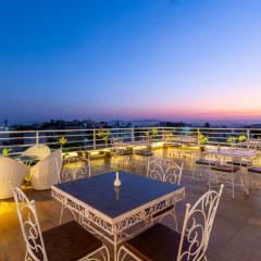 HOTEL THE CELEBRATION BY AMOD Best Hotel & Rooftop