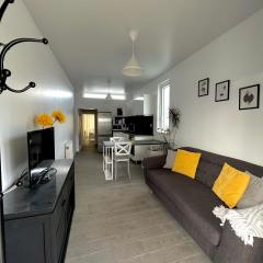 Newly renovated 1 bedroom flat with garden pergola
