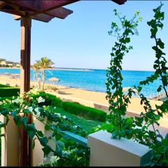 Amazing Beachfront townhouse chalet Ain Sokhna LaVista 1