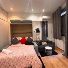 Studio Champs-Élysées - HALA PARIS