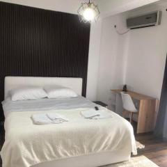 Noah's Boutique - Apart-Hotel in Korce