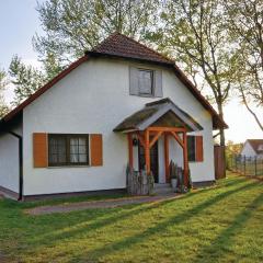 4 Bedroom Lovely Home In Fuhlendorf