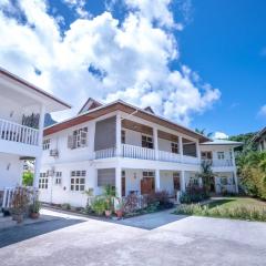 La Maison Hibiscus Self Catering Accommodation