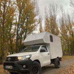 TOYOTA HILUX CELULA CAMPER 4X4