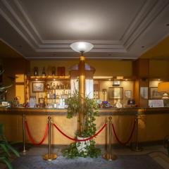 Hotel Lory & Ristorante Ferraro