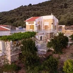 The Stone House - Two Bedrooms Maisonette