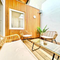 LE ROSACKER - Proche centre ville et gare - Terrasse - Parking gratuit 2 places - 2 chambres - 2 salles de bain - Netflix - À seulement 10 min à pied du marché de Noël