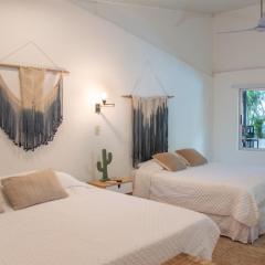 Refugio Surf Lodge