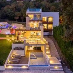 Villa AltaVista - Seaview & Relax with Heated Pool & MiniGolf