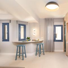 Evans Luxurious Apartment 4