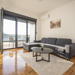 APARTMAN DERETIC