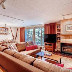 Ski In and Out Condo Best Location in Breck TE504