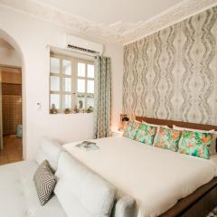 AmazINN Places Rooftop and Jacuzzi II