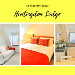 Huntingdon Lodge