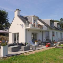 Comfortable holiday home with partial sea views, Douarnenez-Tréboul