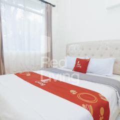 RedLiving Apartemen Emerald Hill - SR Rooms Tower Green