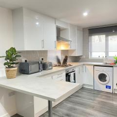 Elcot Close Private Room in a 4 Bed Shared House