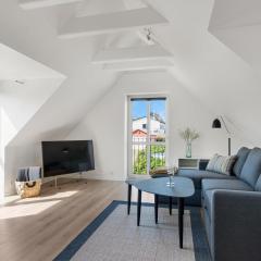 Beautiful Two-Storey, Central Holiday Home - Damgårdsvej 15A
