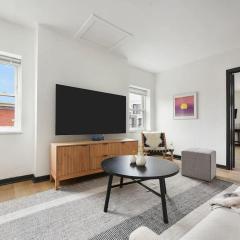 HostWise Stays - Butler St, Off-Street Parking, Brand New!