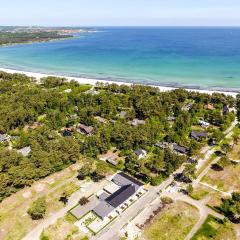 Amazing Apartment In Nexø With Kitchen