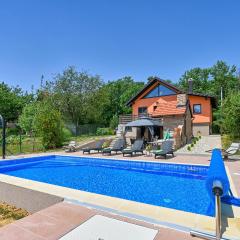 Awesome Home In Kapela With Heated Swimming Pool