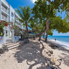 Two-Bedroom Apartment by Bluescape