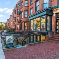 304 Newbury Street by Thatch