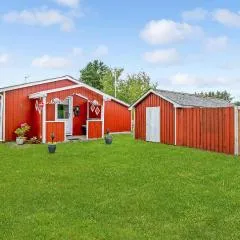 2 Bedroom Beautiful Home In Sby