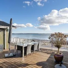 2 Bedroom Gorgeous Home In Ebeltoft