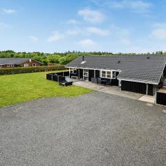 3 Bedroom Cozy Home In Hemmet