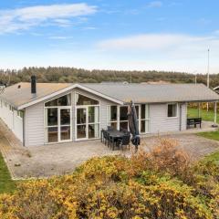 Nice Home In Lokken With 4 Bedrooms And Wifi