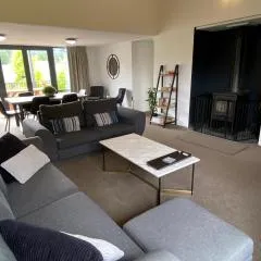 *** LAKE VILLA 467 ***