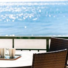 Ensuite Mediterranean Sea Front