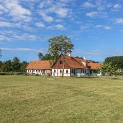 1 Bedroom Beautiful Apartment In Nex